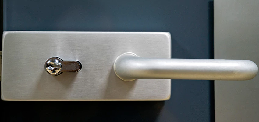 Change Patio Door Locks in Glen Avon, California